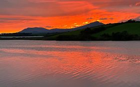 Lakeside Lookout Bantry